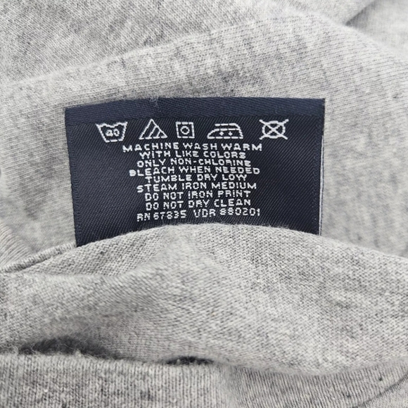 Nautica T-Shirt Size XL Heather Gray Small Sailboat Graphic on Front Chest Y2K? - Picture 8 of 8